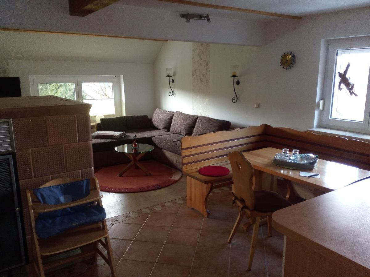 Ferienwohnung Koernerberg Клингенталь Экстерьер фото